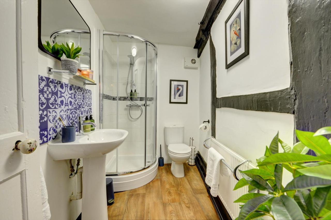 Loft Cottage By Spa Town Property - 2 Bed Tudor Retreat Near To Stratford-Upon-Avon, Warwick & Solihull Eksteriør billede