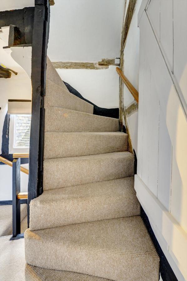 Loft Cottage By Spa Town Property - 2 Bed Tudor Retreat Near To Stratford-Upon-Avon, Warwick & Solihull Eksteriør billede